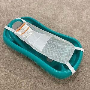 Infant/baby bathtub